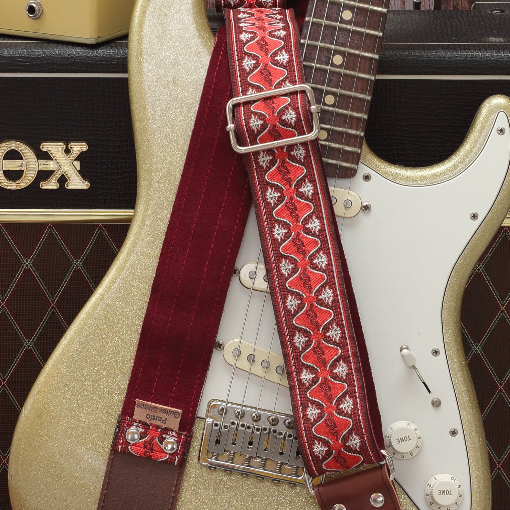 Red wine guitar strap craftsman Pardo model Wine Waves
