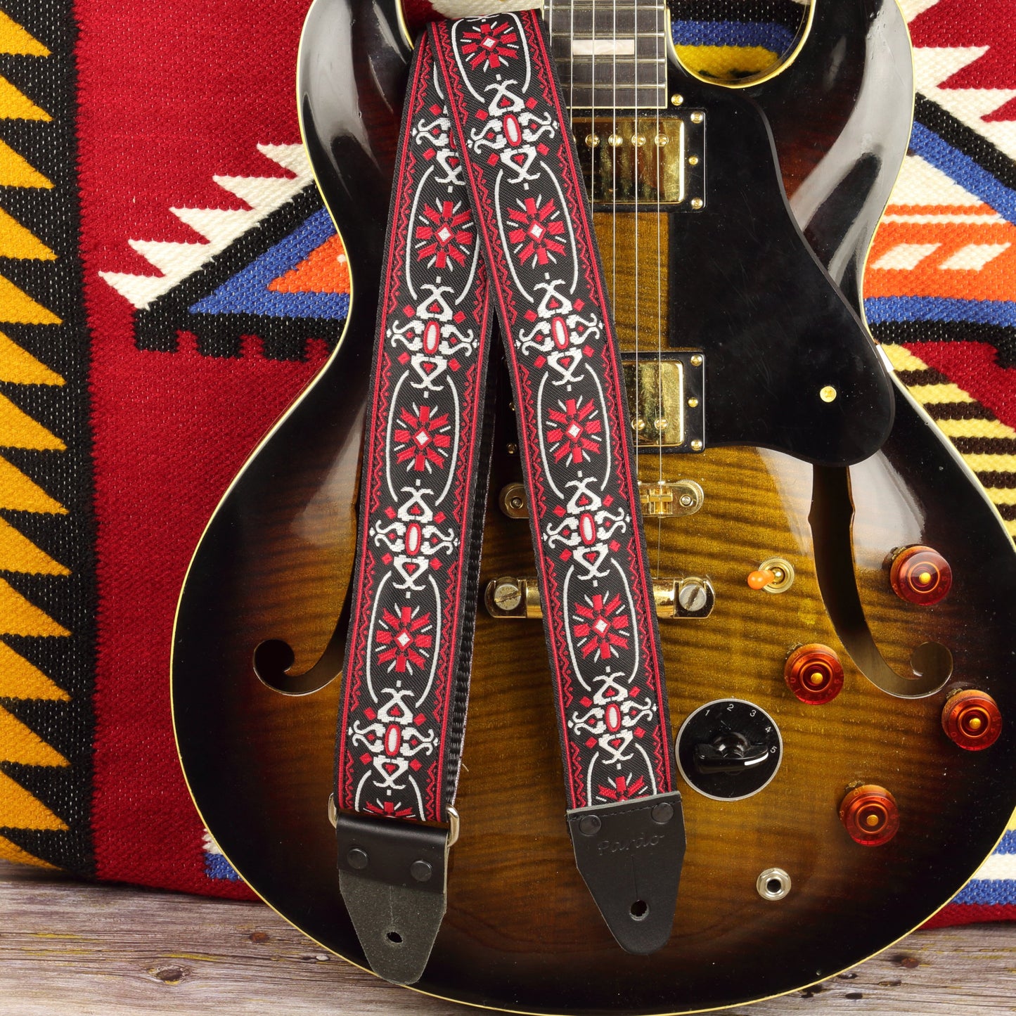 Vintage guitar strap model Blackdoor