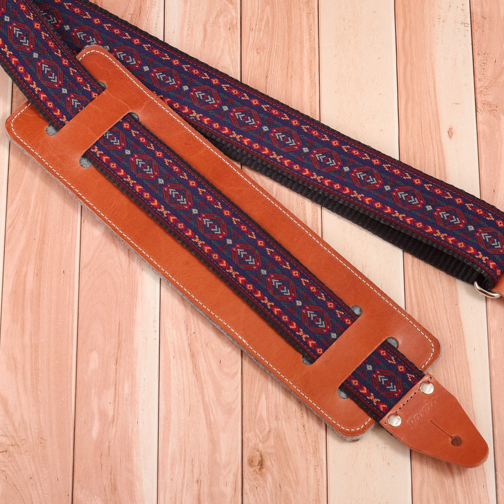 Guitar strap model Blue Cree, hippie style strap, paired with a guitar strap pad for extra comfort and better grip