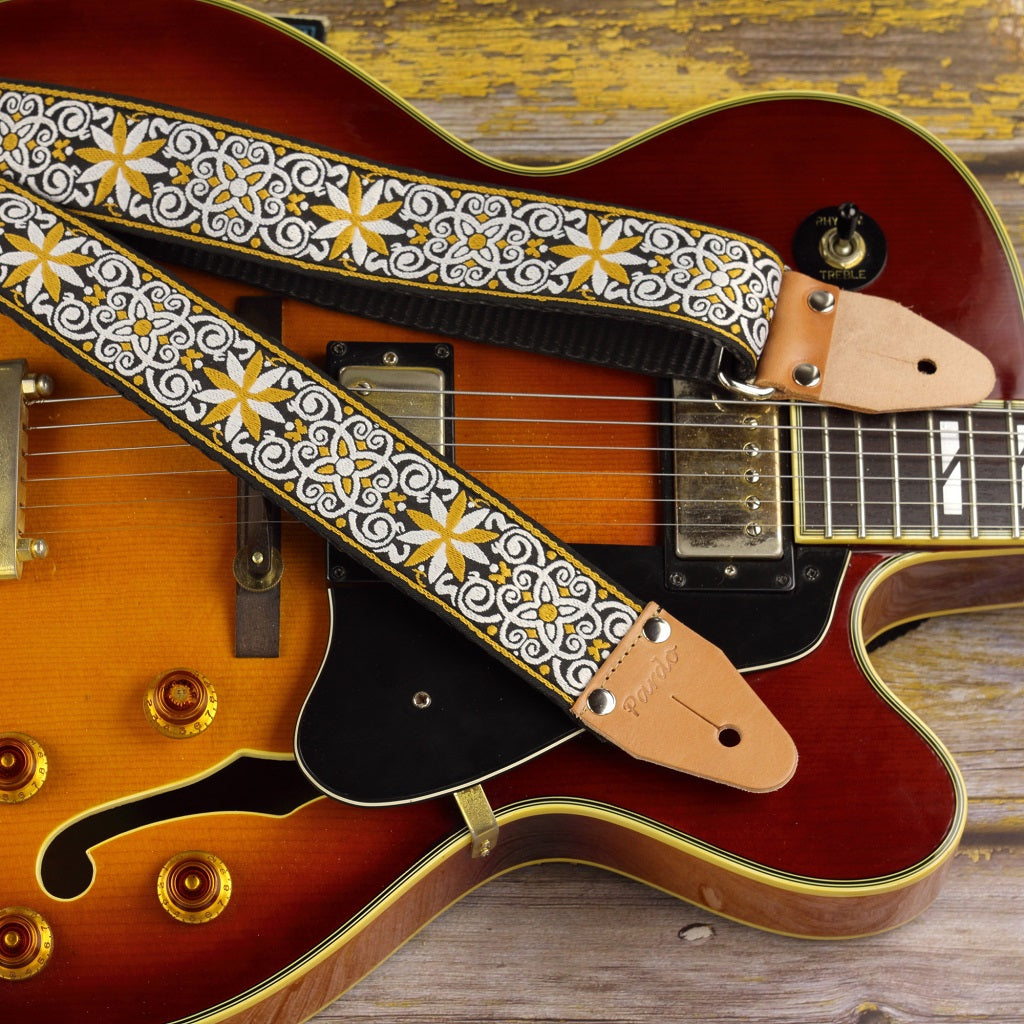 Strap for guitar stars