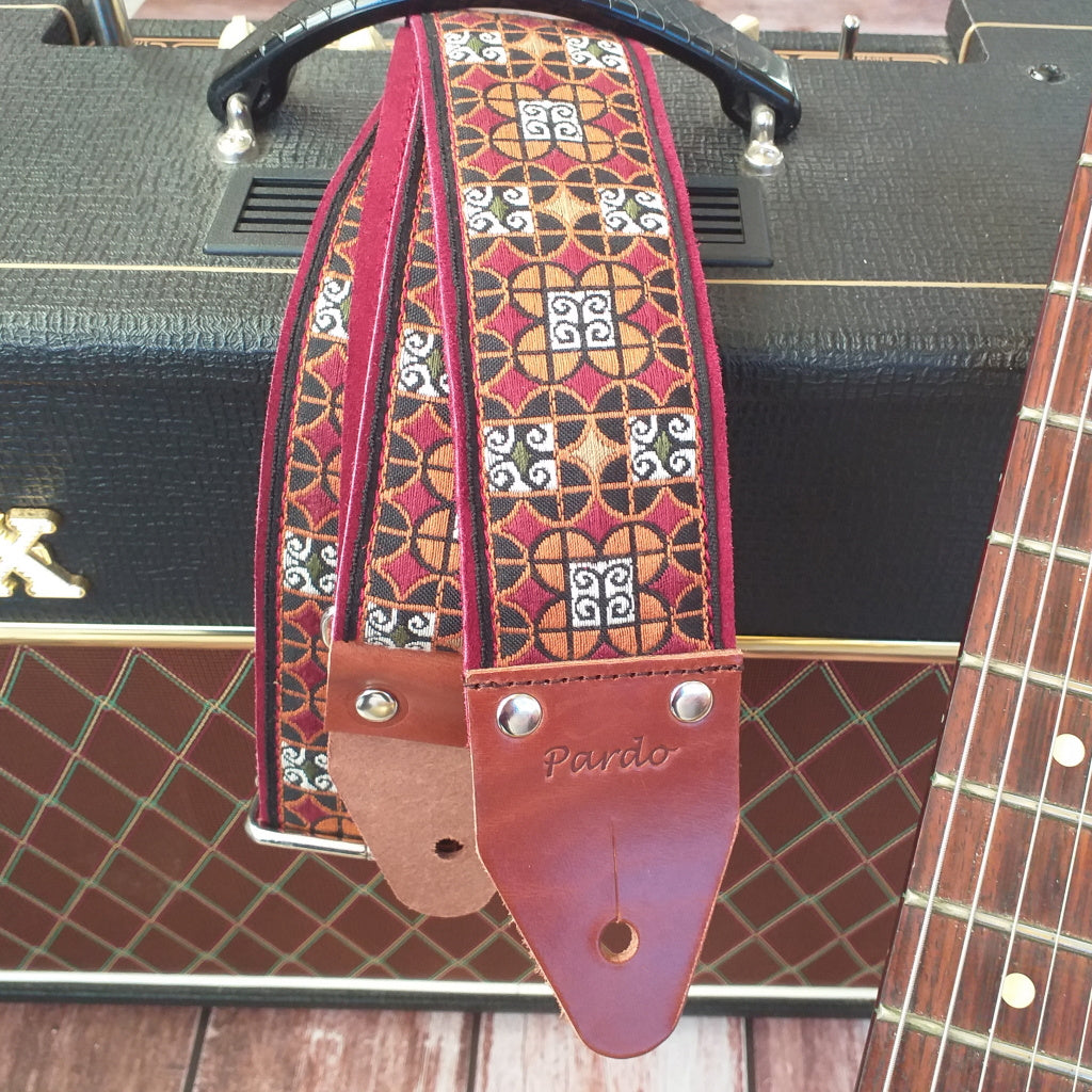 Wide native guitar strap embroidered hippie pattern Pardo Straps model Moixeró