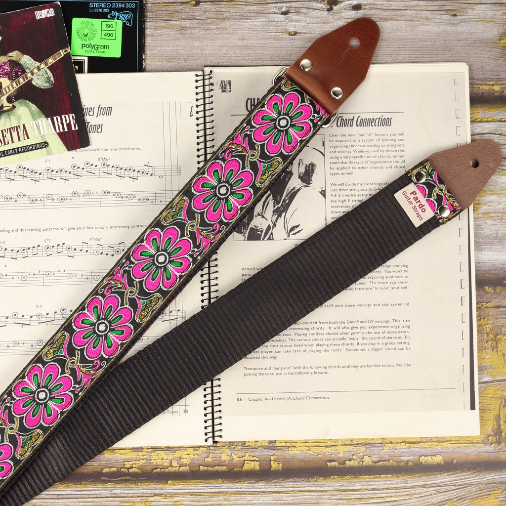 The floral guitar strap model Spring with the option of backing seatbelt