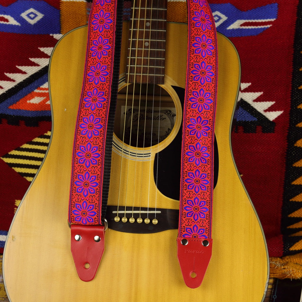 Boho Guitar strap with floral pattern model Lily - Pardo Guitar Straps
