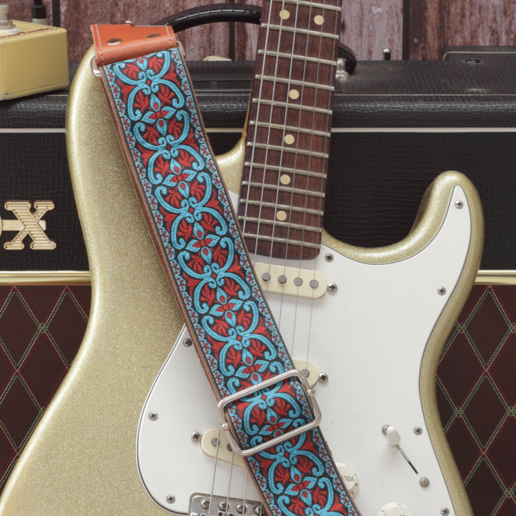 Celtic long guitar strap with retro pattern model Fianna