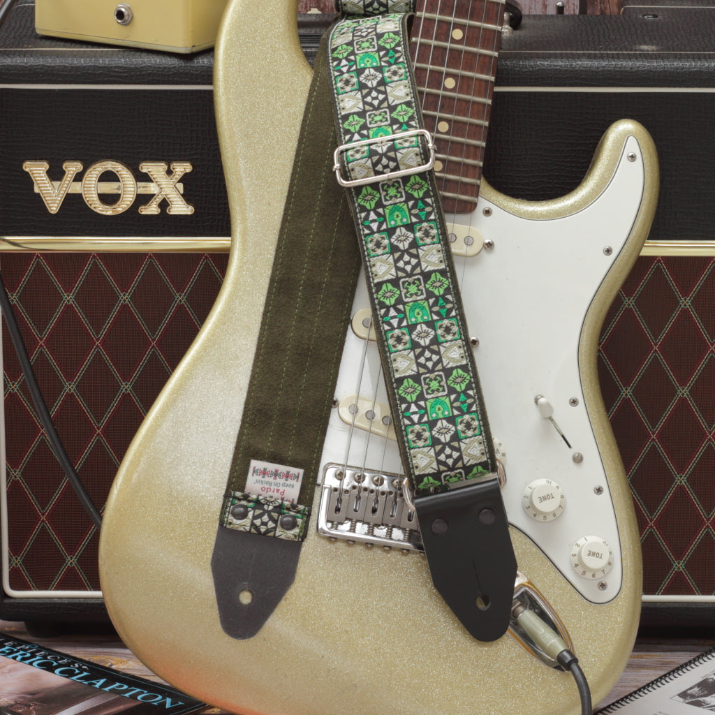 Green guitar strap Jimi Hendrix Woodstock