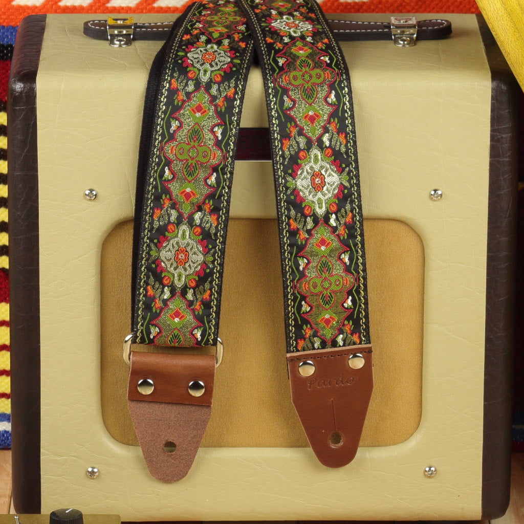Native guitar strap model Red Fly