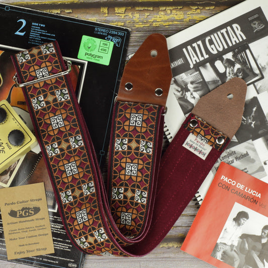 Pardo model Moixeró wide embroidered guitar strap with backing suede