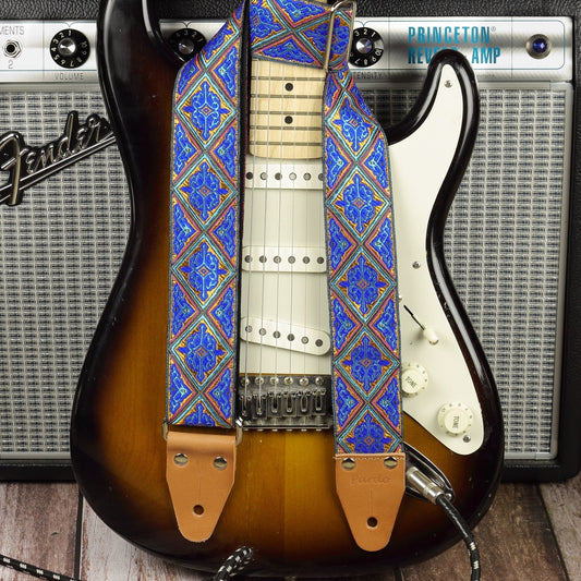 Pardo model Nereid hippie guitar strap blue retro style
