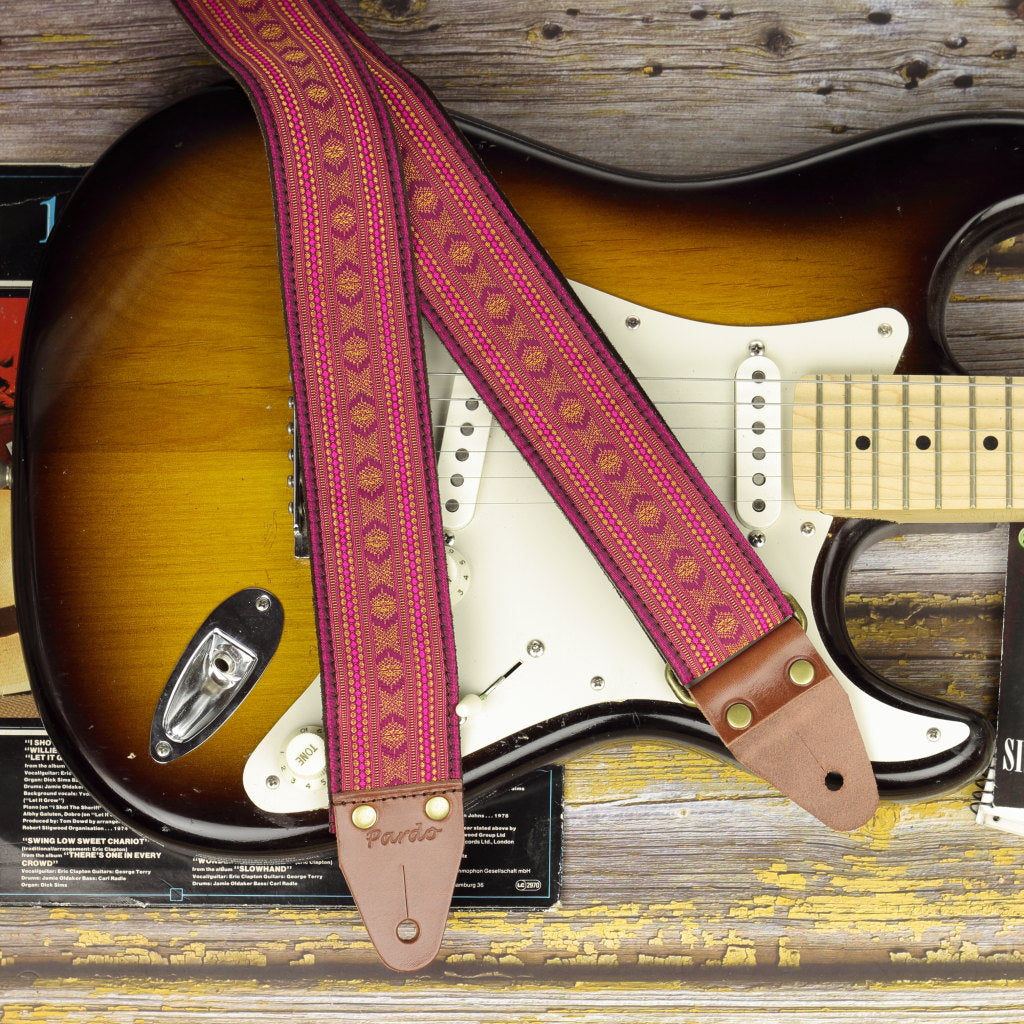 Sixties guitar strap Mora