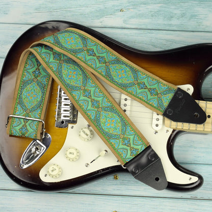 wide hippie guitar strap handmade from Pardo straps model Green Mountain