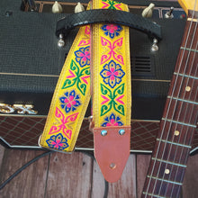 guitar strap model Yellow Field