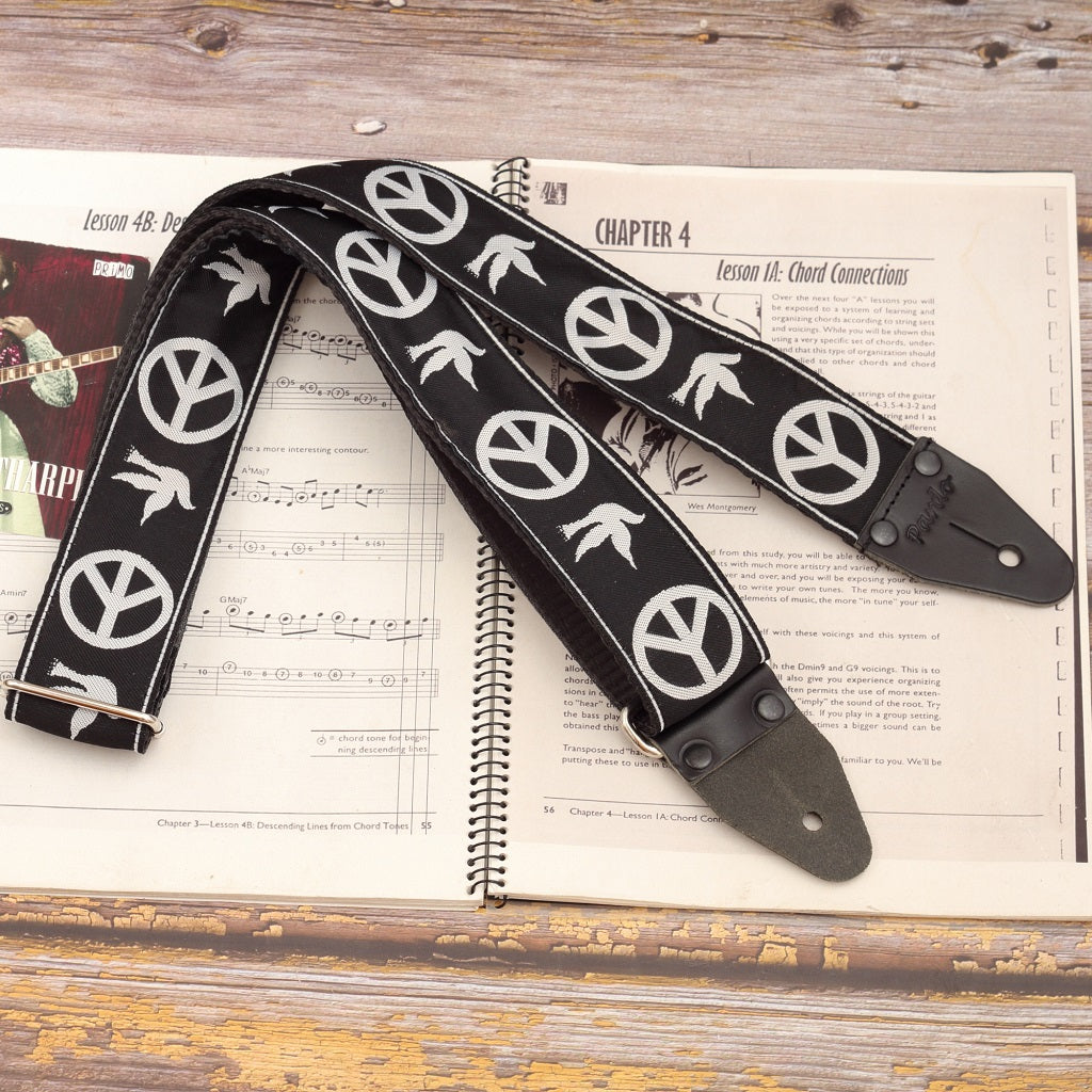 Guitar strap made with a jacquard fabric, inspired in neil young's guitar strap