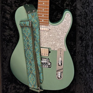 Pardo Guitar Strap model Green Mountain with a Suhr Telecaster
