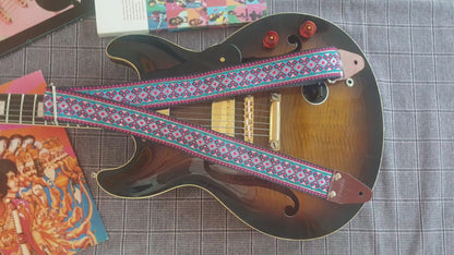 Unique guitar strap model Alien - Pardo hippie guitar strap