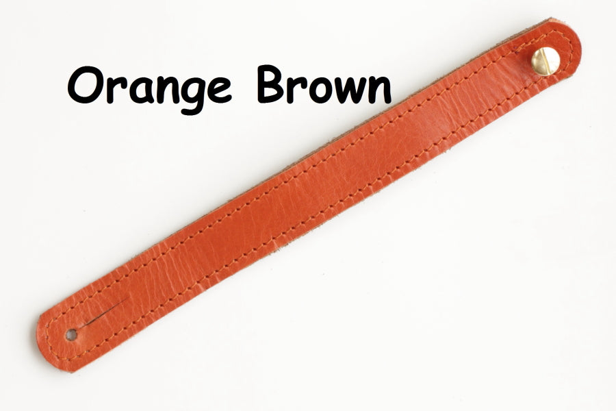 Headstock Color orange-brown.